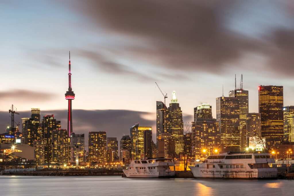 toronto city skyline view at dusk